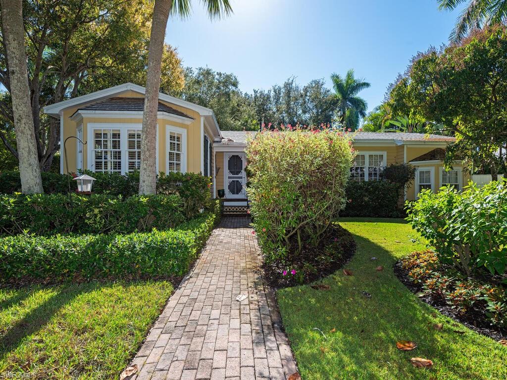 OLDE NAPLES - Residential