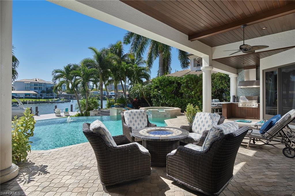 PARK SHORE - Residential