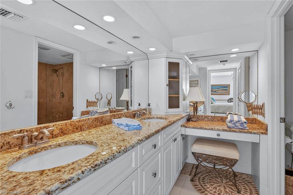 PLANTATION - Residential