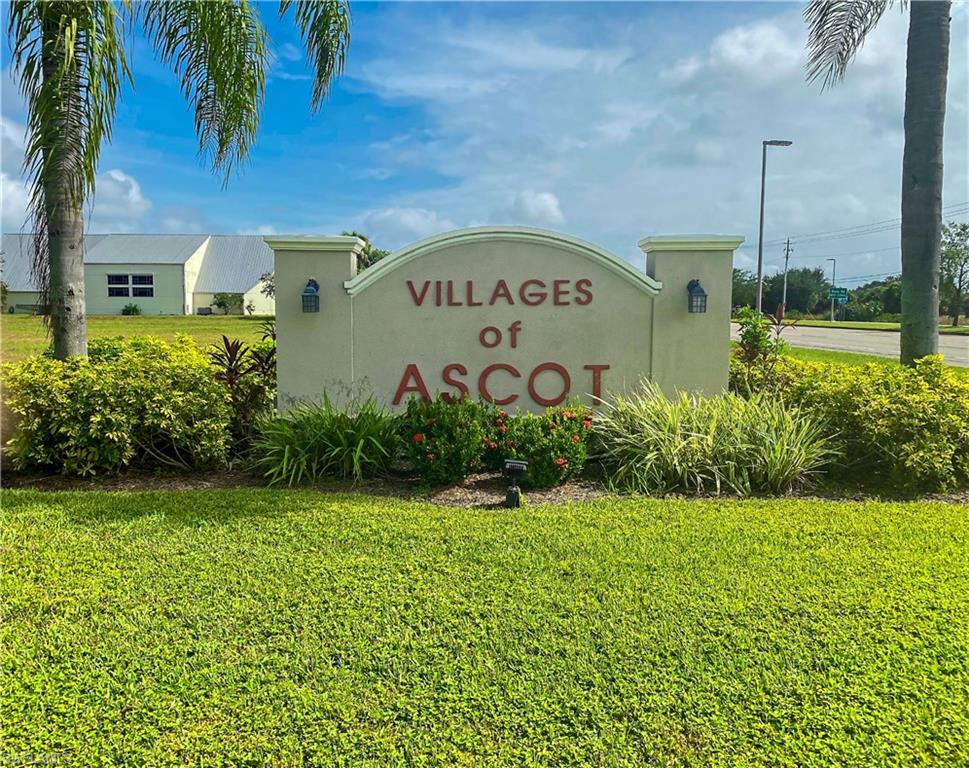 VILLAGES - Residential