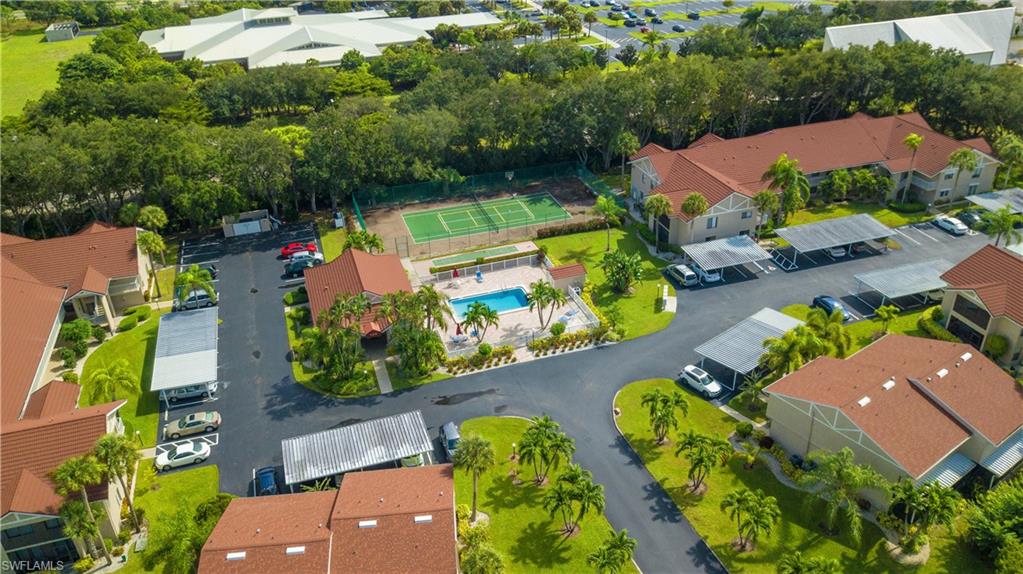 VILLAGES - Residential