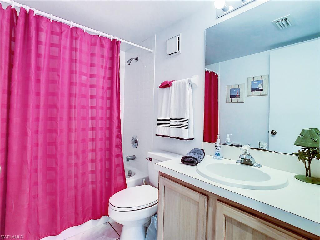 VILLAGES - Residential