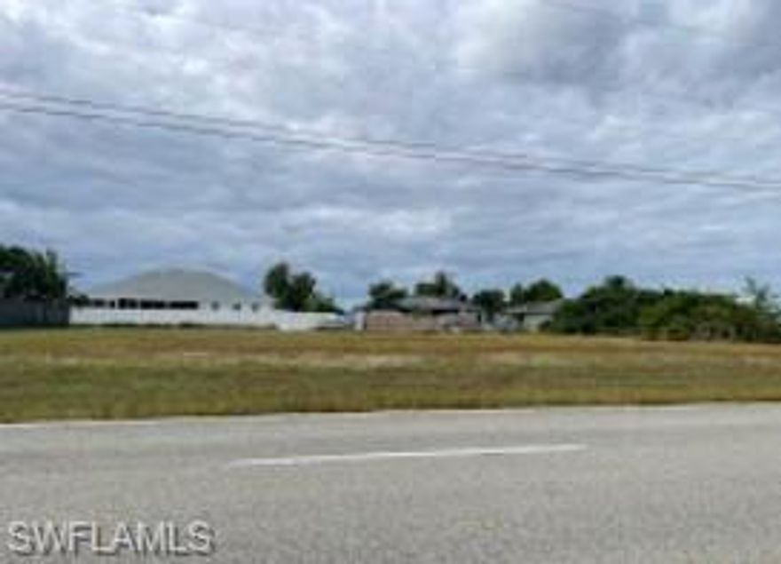 Vacant residential lot