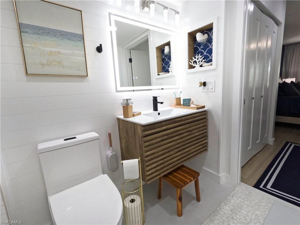 THE ENCLAVE AT NAPLES - Residential Lease