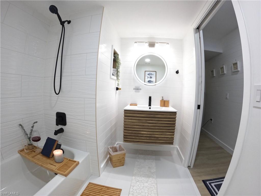 THE ENCLAVE AT NAPLES - Residential Lease