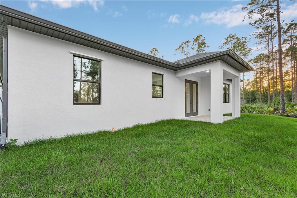 GOLDEN GATE ESTATES - Residential