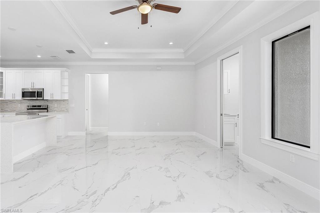 GOLDEN GATE ESTATES - Residential