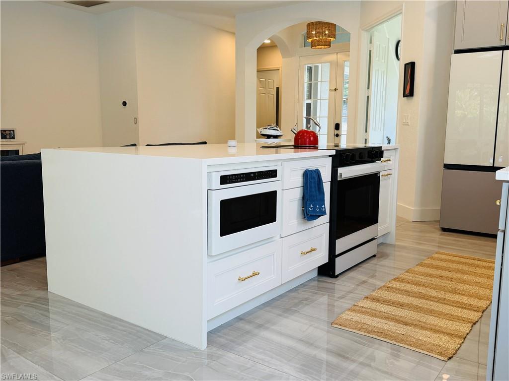 CARLTON LAKES - Residential Lease