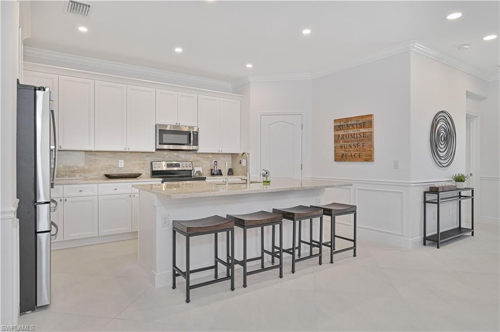 MIRADA - Residential Lease