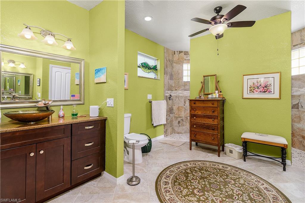 CHARLOTTE SHORES - Residential