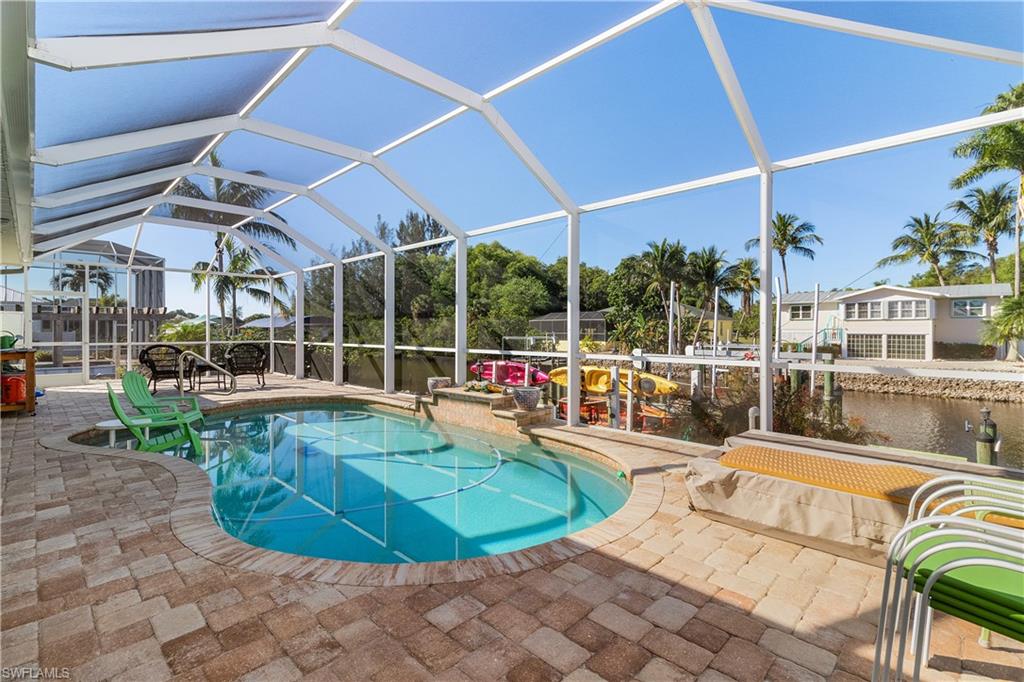 CHARLOTTE SHORES - Residential