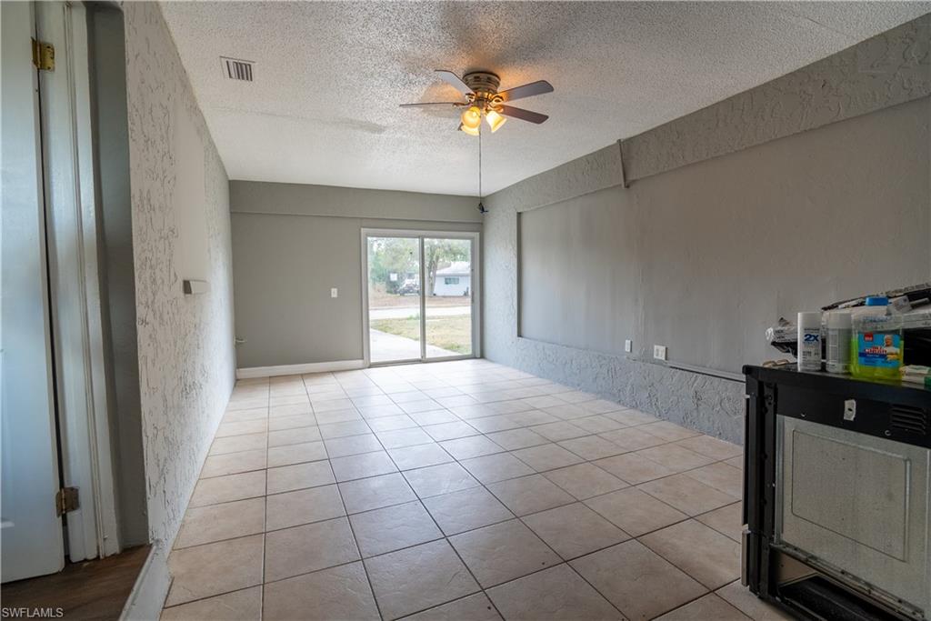 CAMPBELL ACRES - Residential