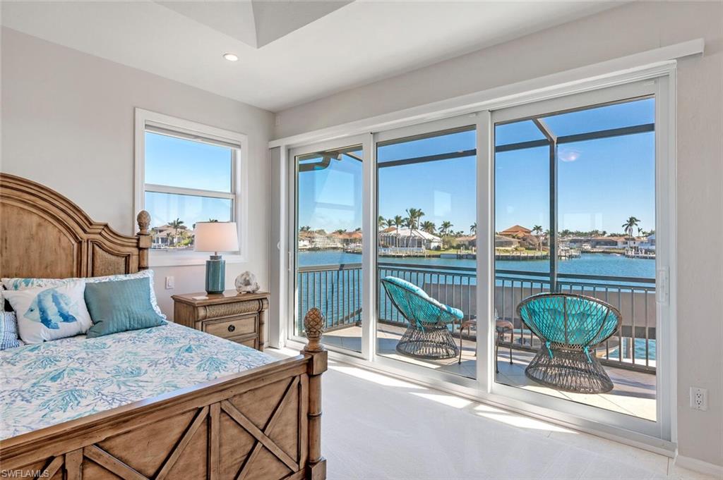 MARCO BEACH - Residential