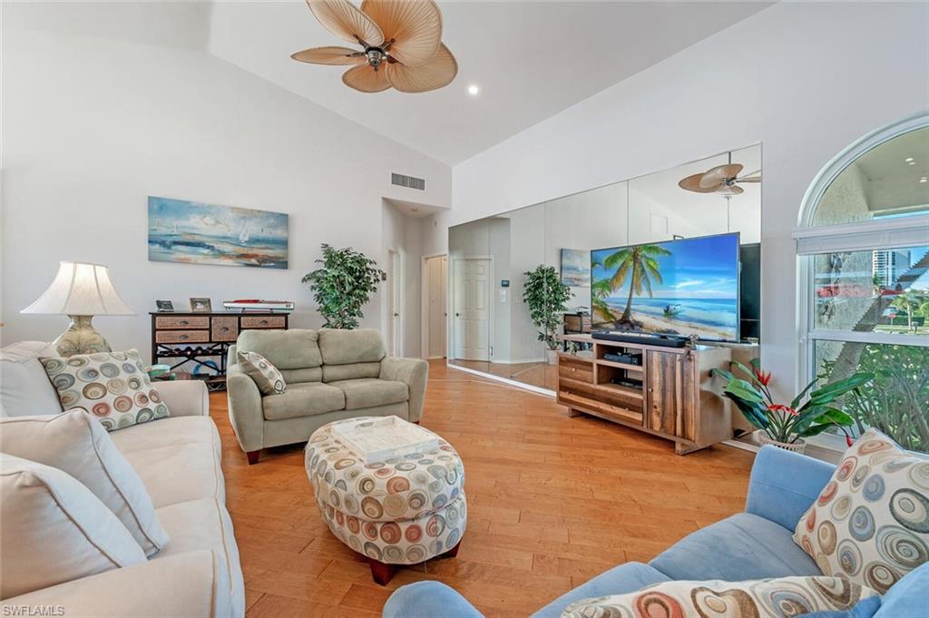 MARCO BEACH - Residential