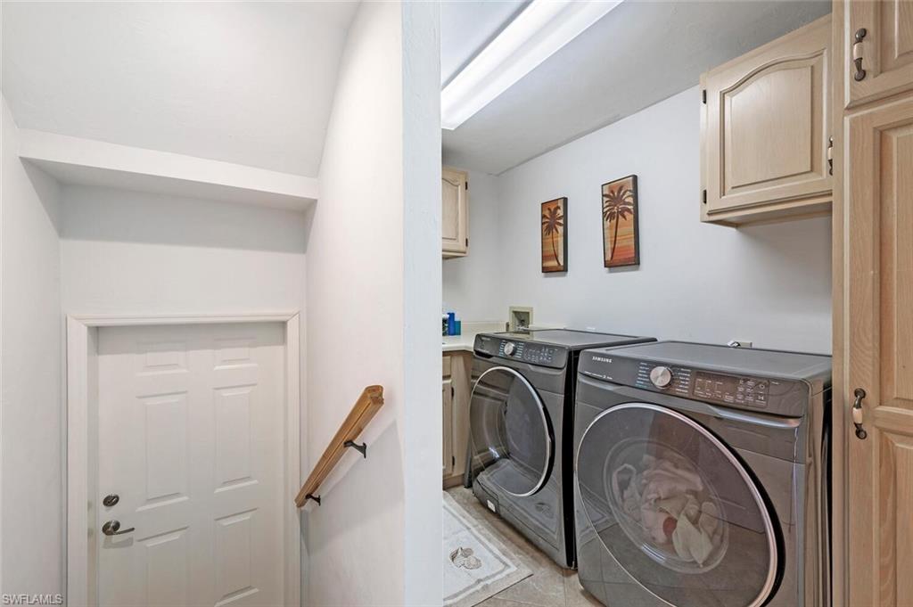 MARCO BEACH - Residential