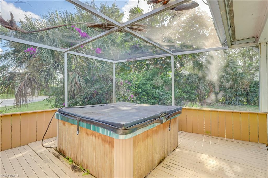 PALM RIVER ESTATES - Residential