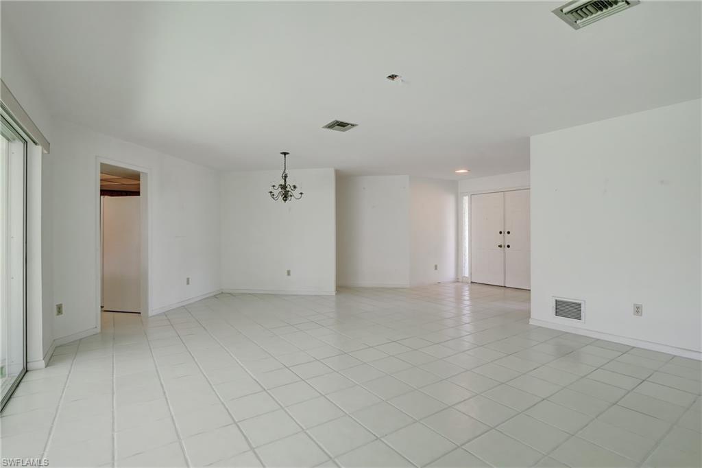 PALM RIVER ESTATES - Residential