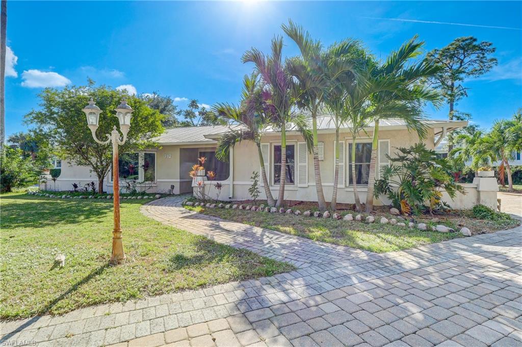 PALM RIVER ESTATES - Residential