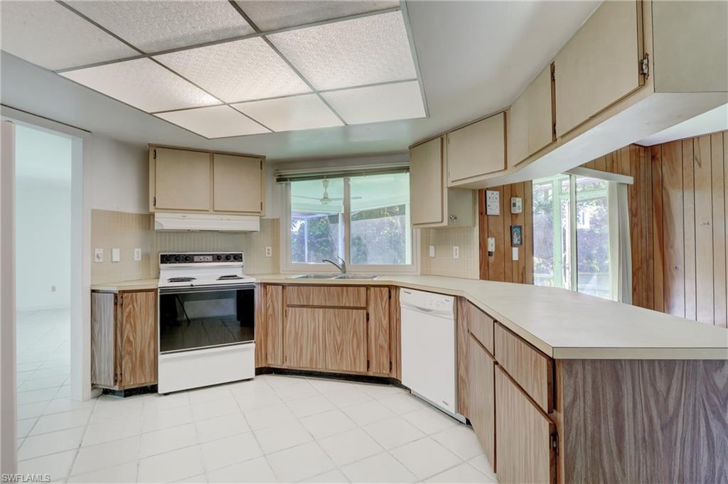 PALM RIVER ESTATES - Residential