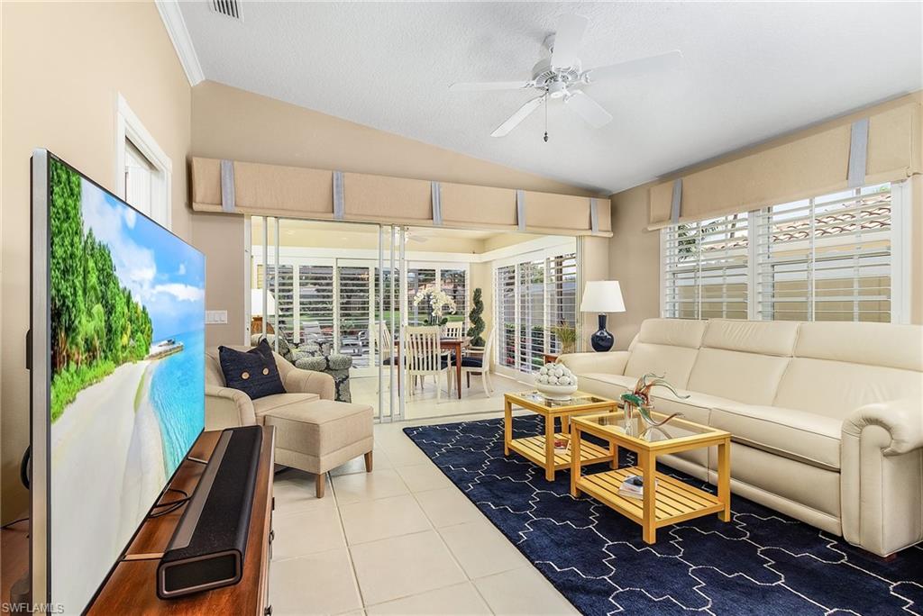 ISLAND WALK - Residential