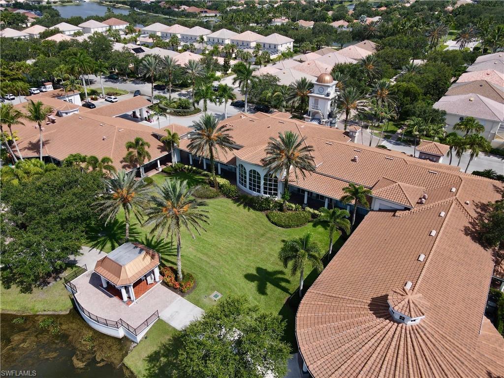 ISLAND WALK - Residential