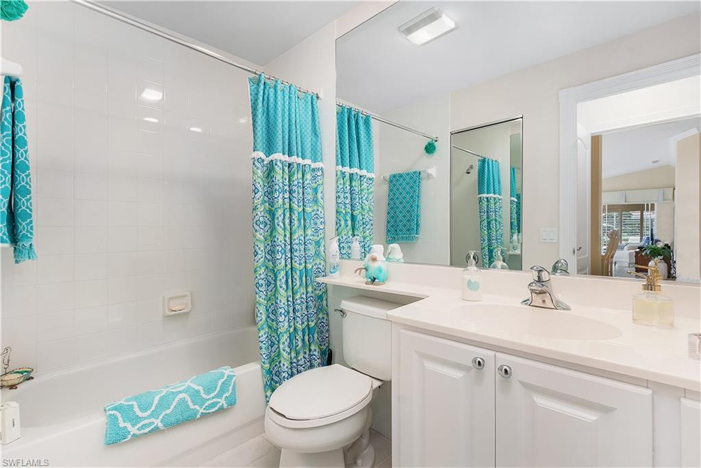 ISLAND WALK - Residential