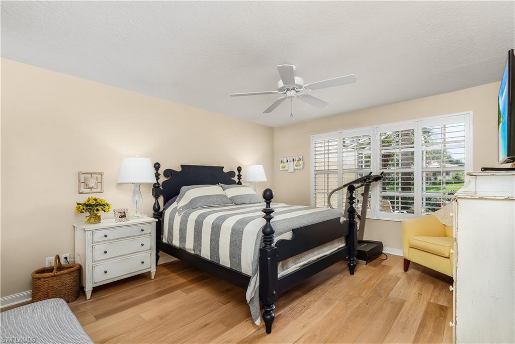 ISLAND WALK - Residential