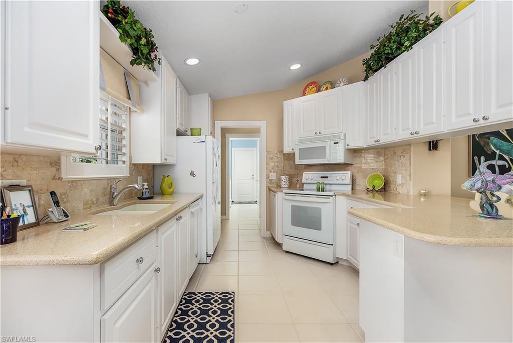 ISLAND WALK - Residential