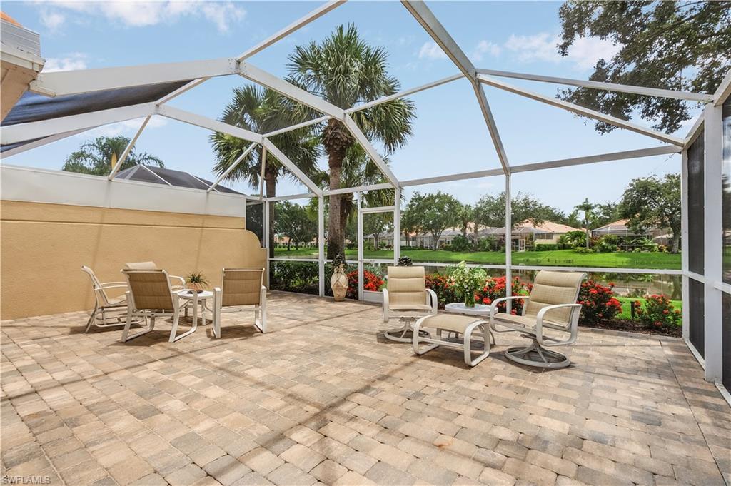 ISLAND WALK - Residential