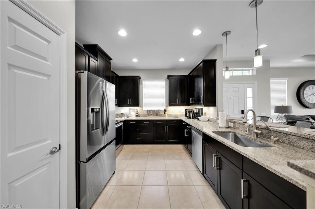 SANDOVAL - Residential