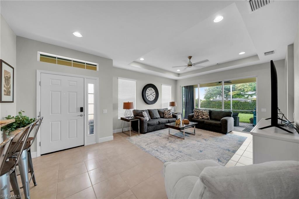 SANDOVAL - Residential