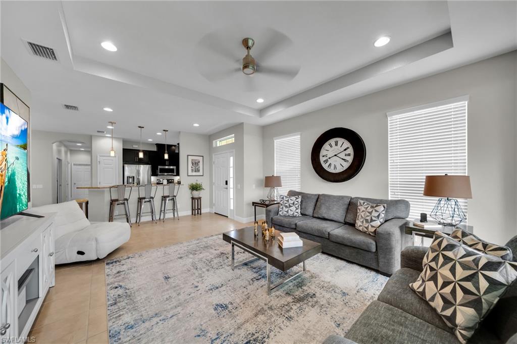 SANDOVAL - Residential