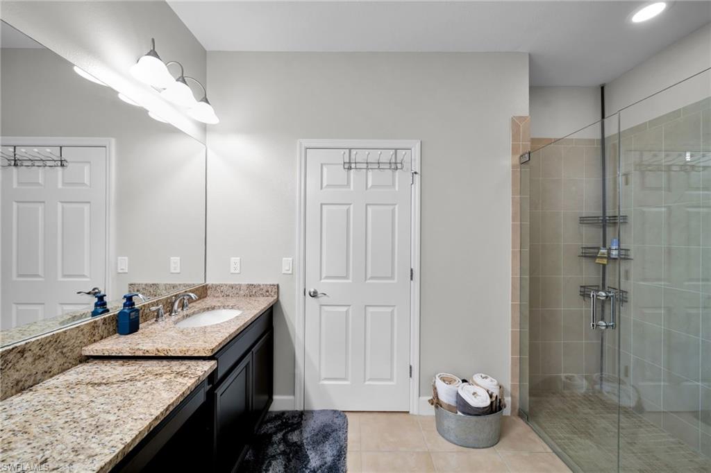 SANDOVAL - Residential