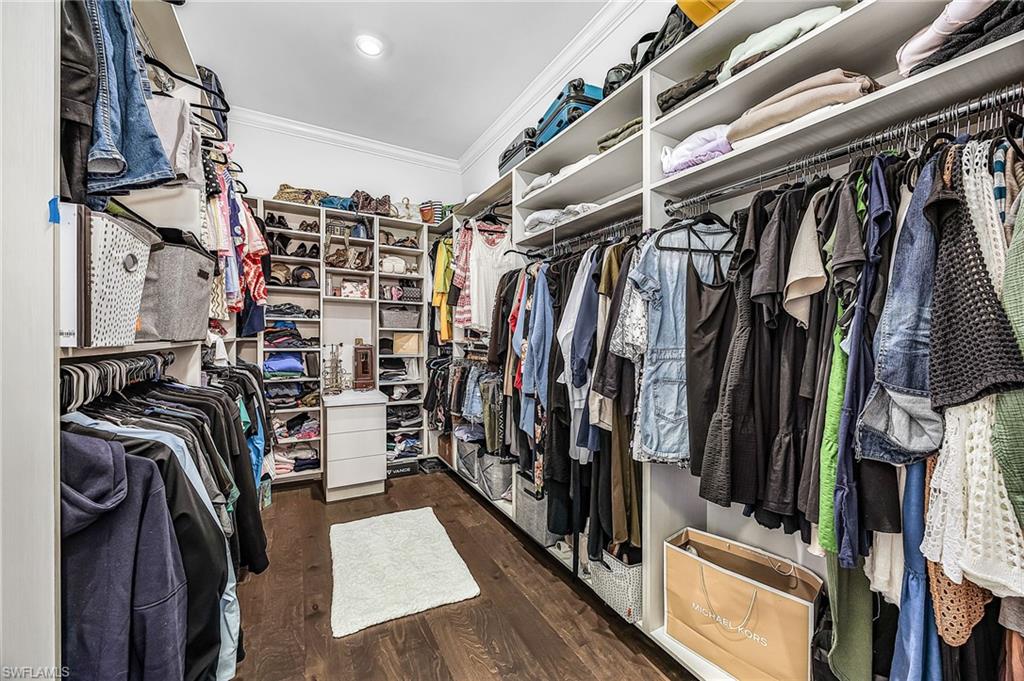 VERDANA VILLAGE - Residential