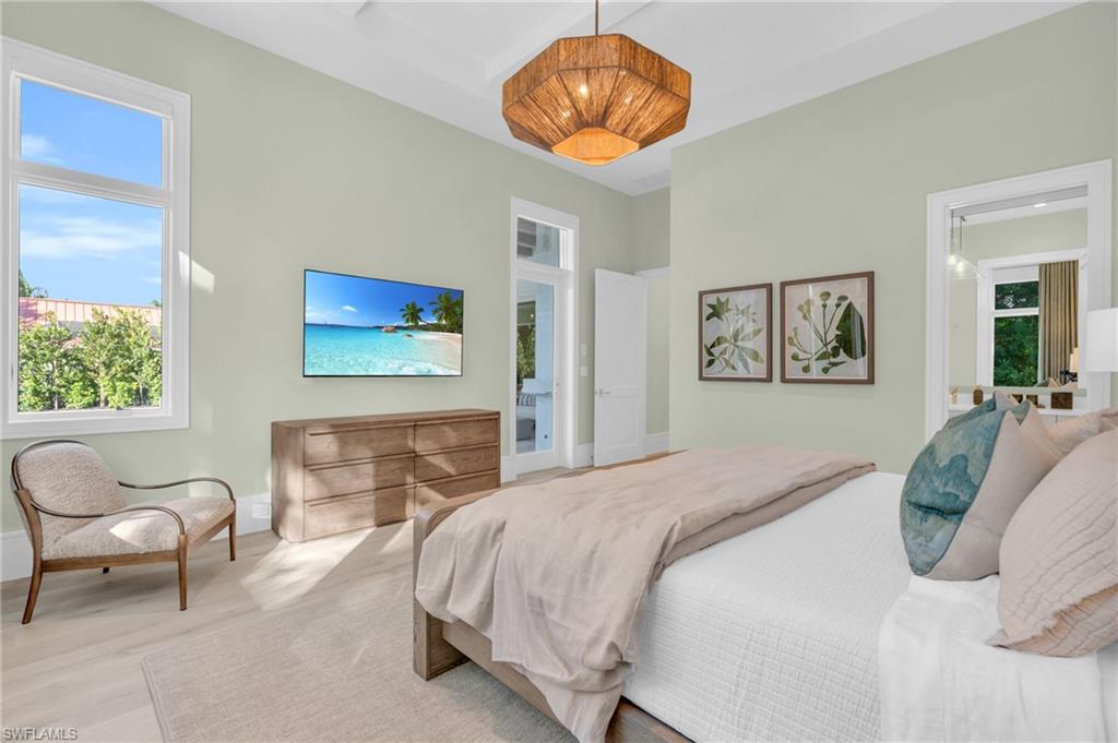 MOORINGS - Residential