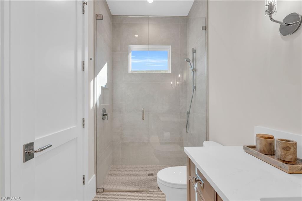 MOORINGS - Residential