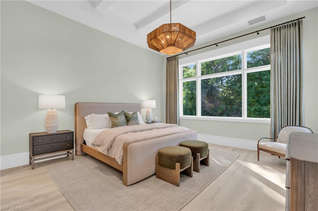 MOORINGS - Residential