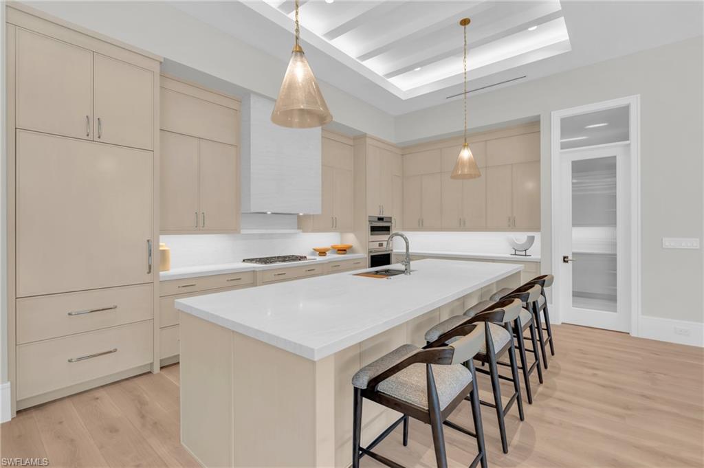 MOORINGS - Residential