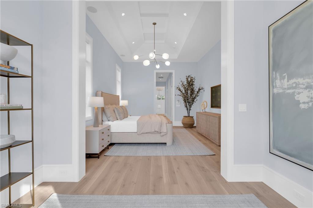 MOORINGS - Residential