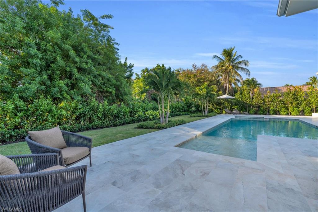 MOORINGS - Residential