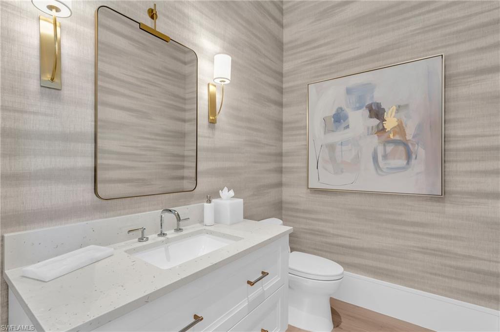 MOORINGS - Residential