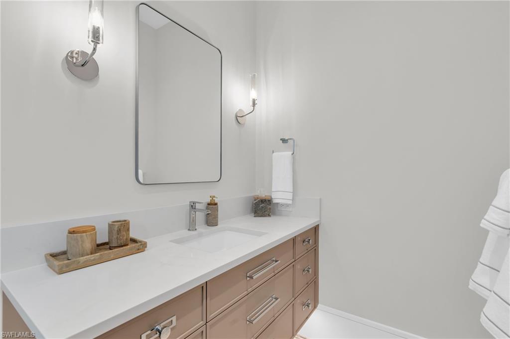 MOORINGS - Residential