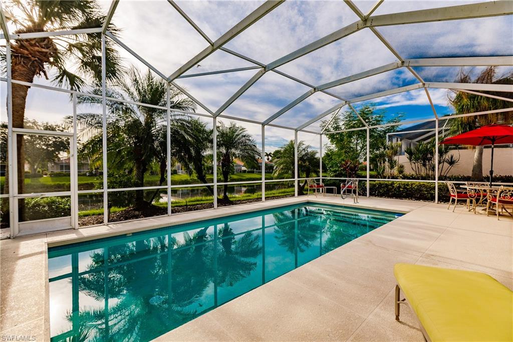 VILLAGE WALK - Residential