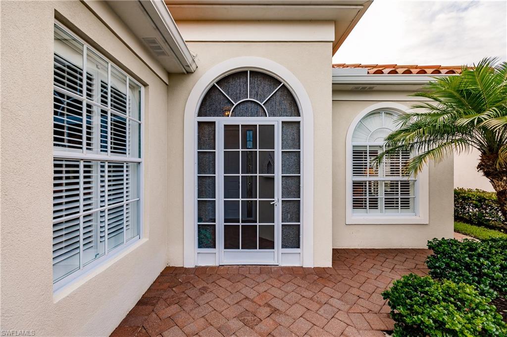 VILLAGE WALK - Residential