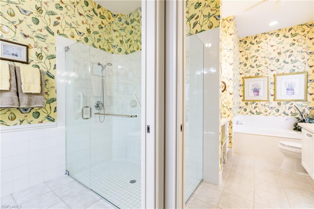 VILLAGE WALK - Residential