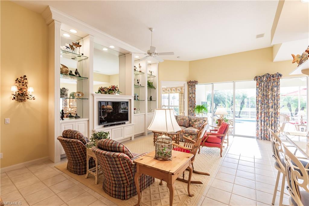 VILLAGE WALK - Residential