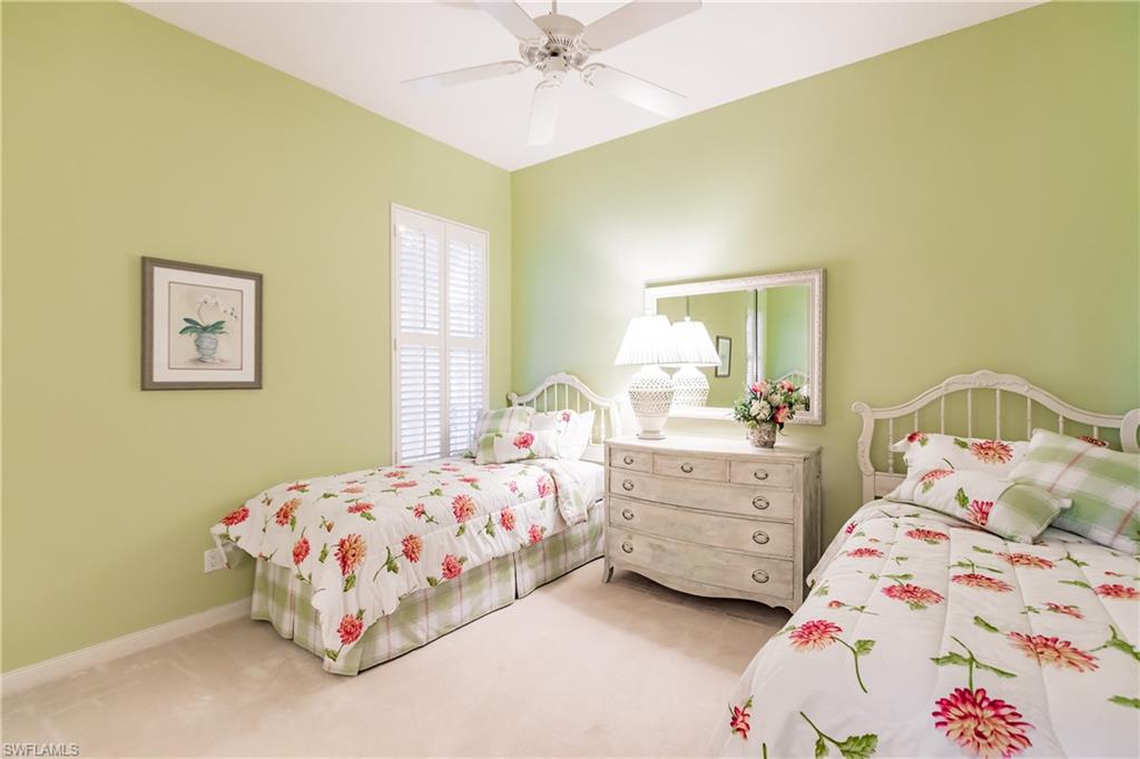 VILLAGE WALK - Residential