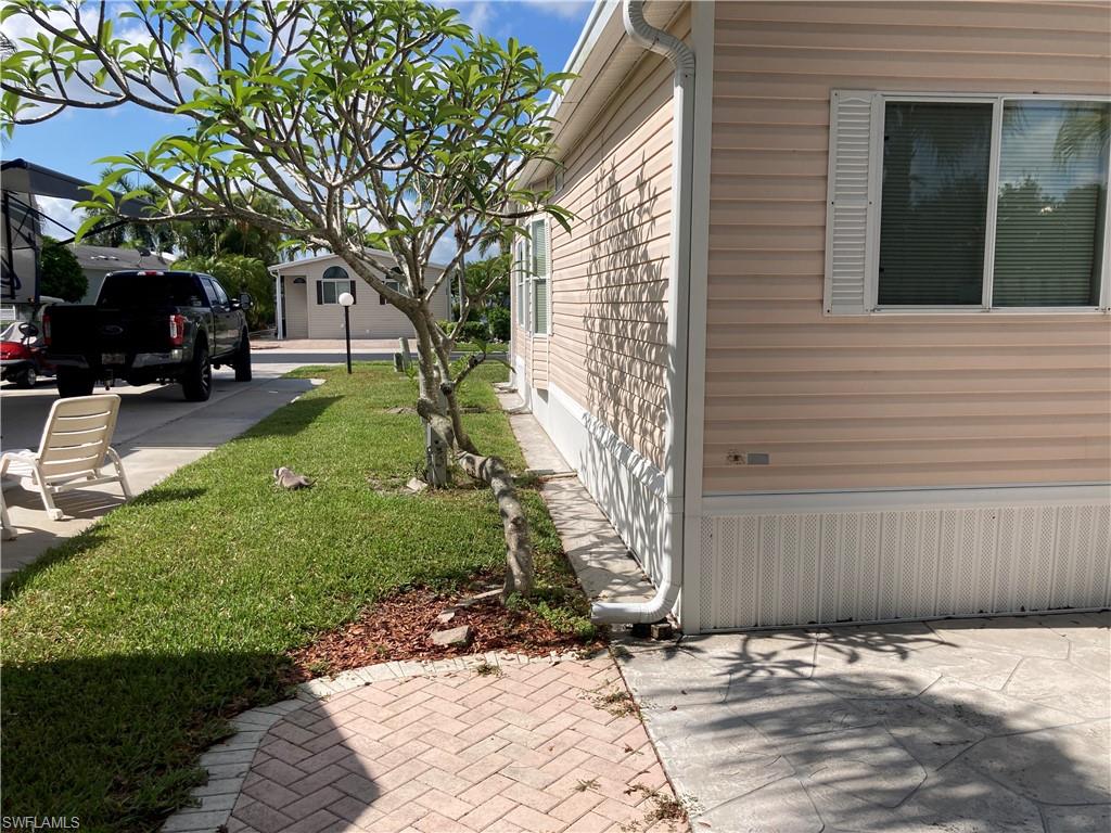 CRYSTAL LAKE RV RESORT - Residential