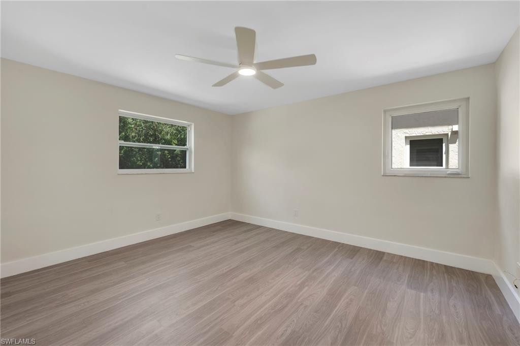 ROYAL BAY VILLAS - Residential