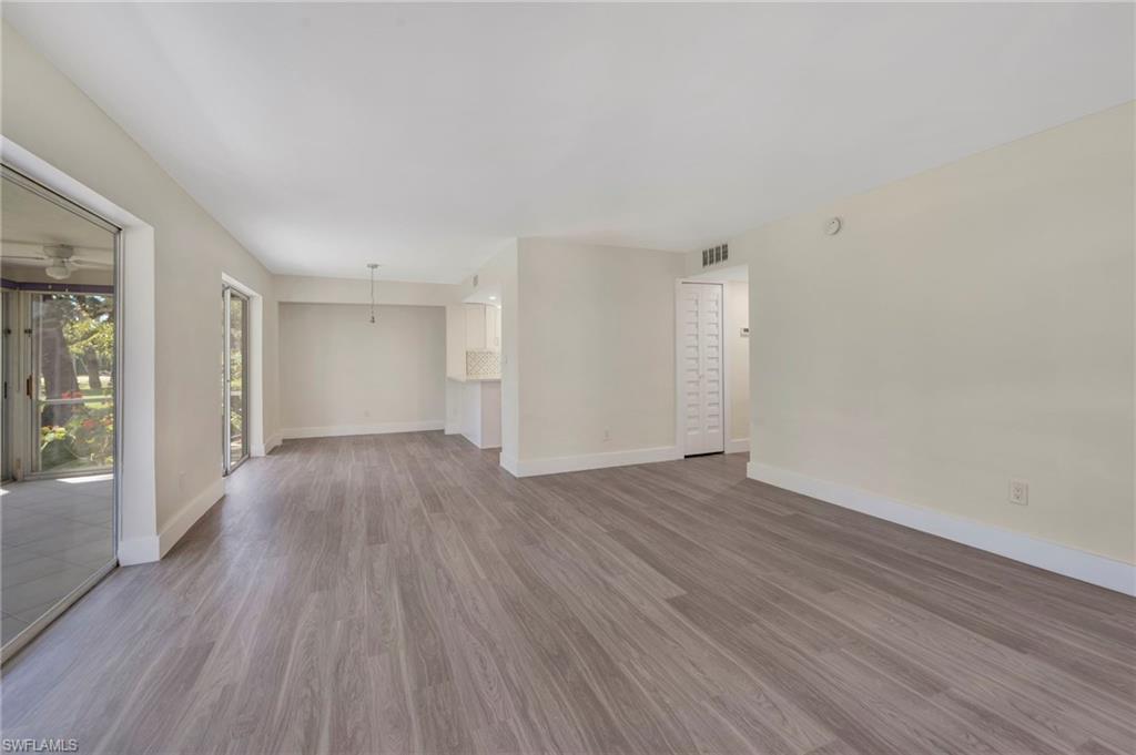 ROYAL BAY VILLAS - Residential